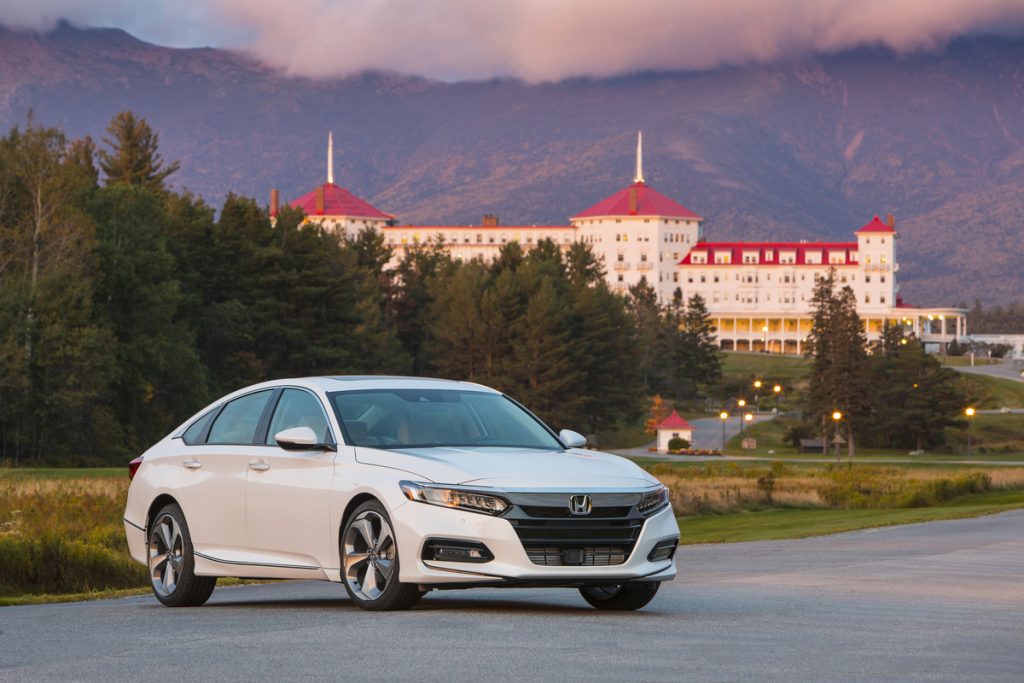 2018 Honda Accord Touring 1