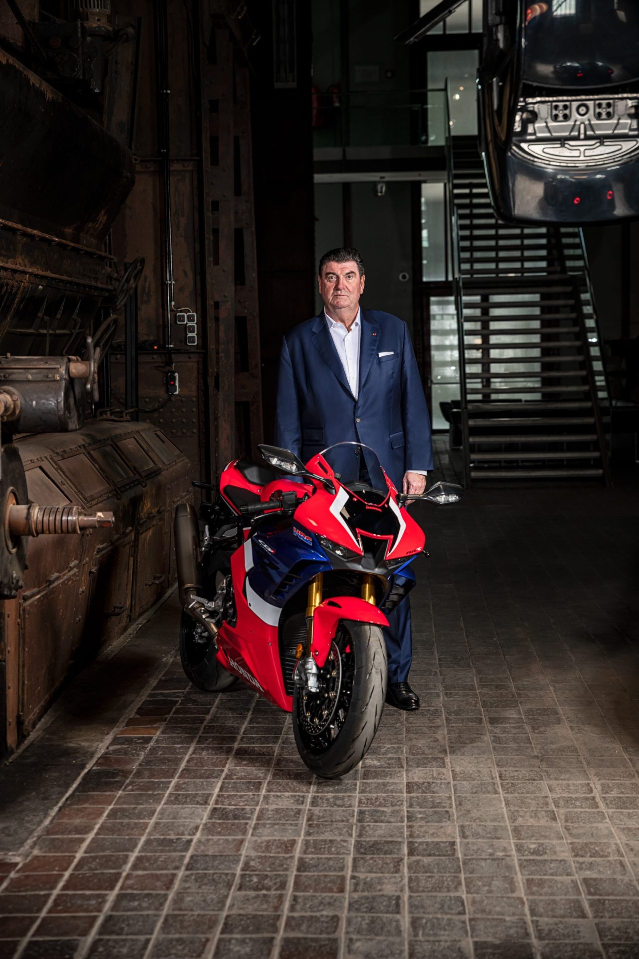 305687 HONDA E AND FIREBLADE TAKE CENTRE STAGE AT PRESTIGIOUS RED DOT DESIGN Scaled