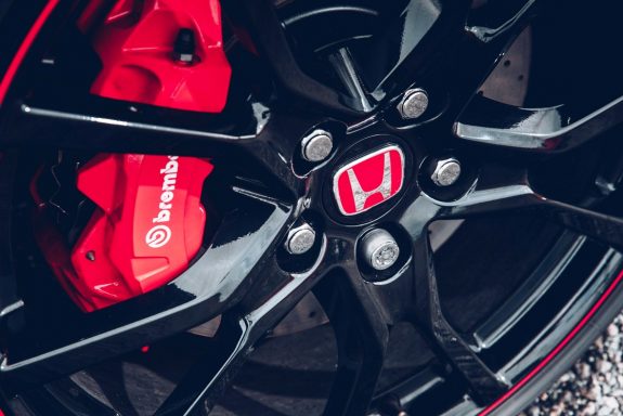 112614 2017 Honda Civic Type R FK8 575x384