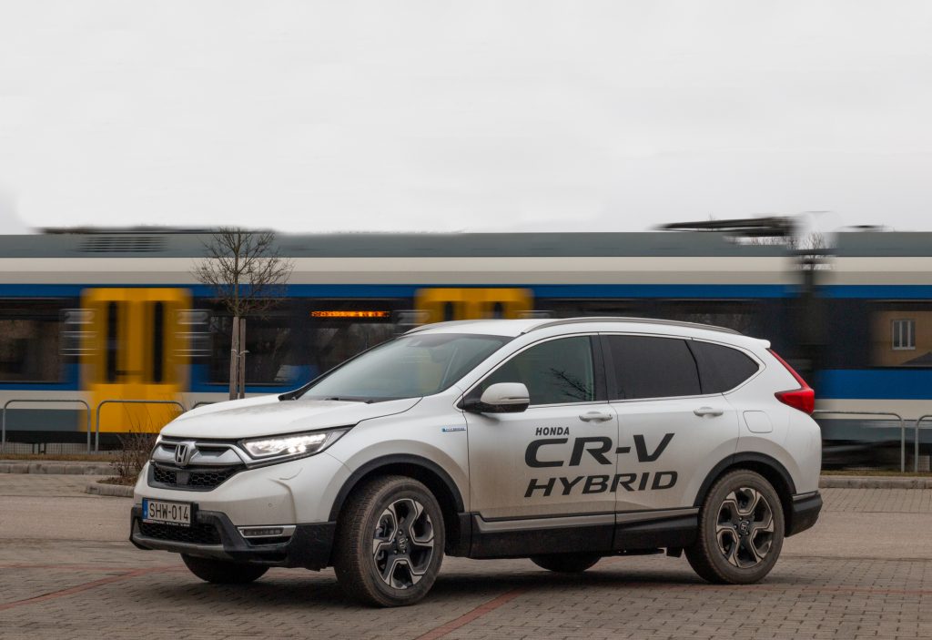 Honda CR-V Hybrid &#8211; A tökéletes kompromisszummentes!