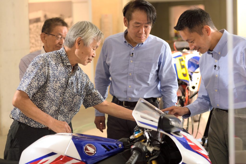 22YM HONDA CBR1000RR-R FIREBLADE SP 30TH ANNIVERSARY