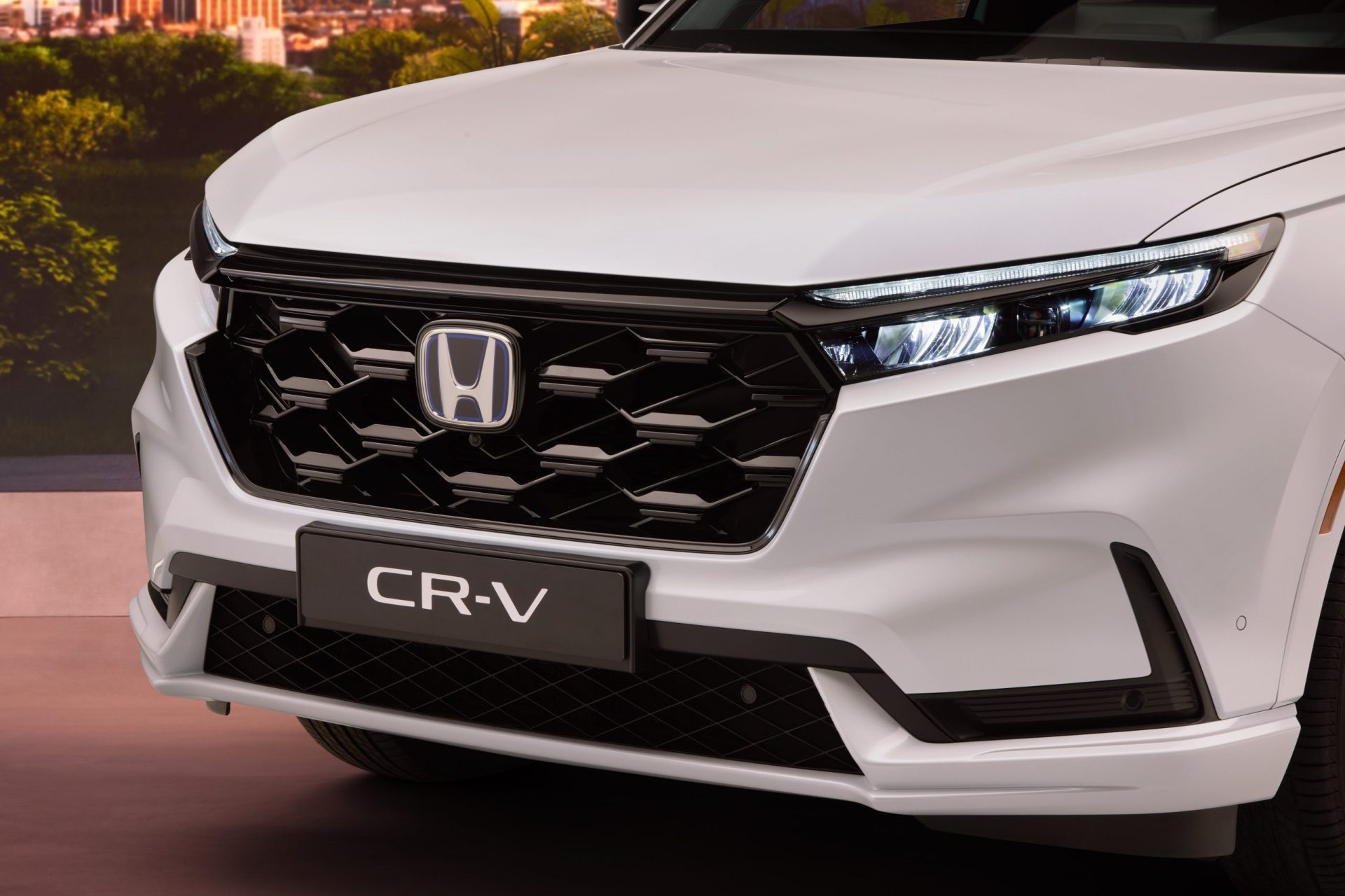 ALL-NEW HONDA CR-V: NEW POWERTRAIN OPTIONS FOR GLOBAL FAVOURITE