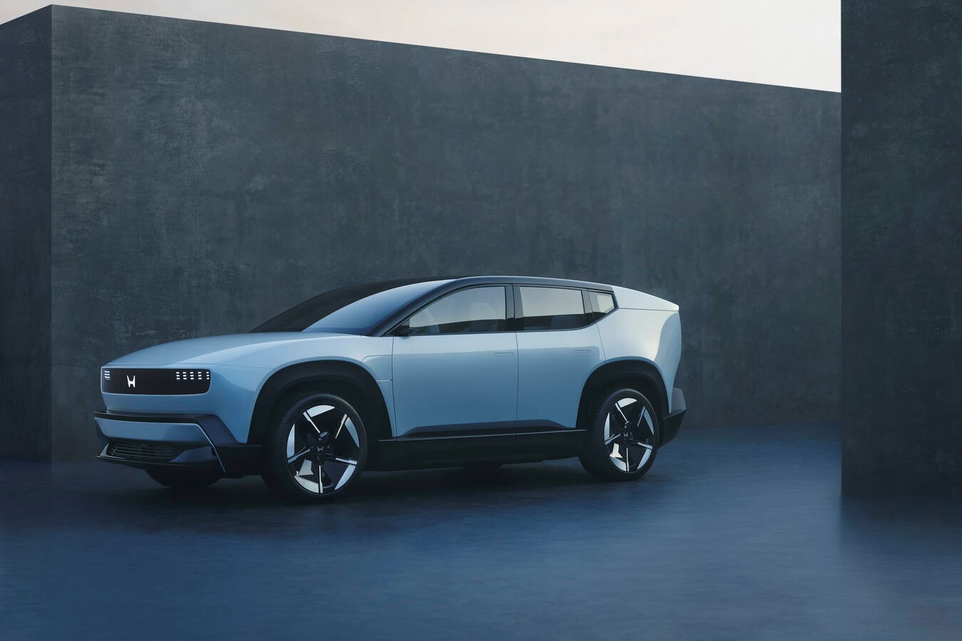 525402_Honda_Presents_World_Premiere_of_Honda_0_Saloon_and_Honda_0_SUV_Prototypes